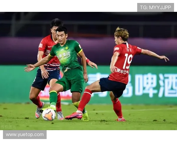 重庆排球队防守策略分析及其在比赛中的成效与不足之处探讨