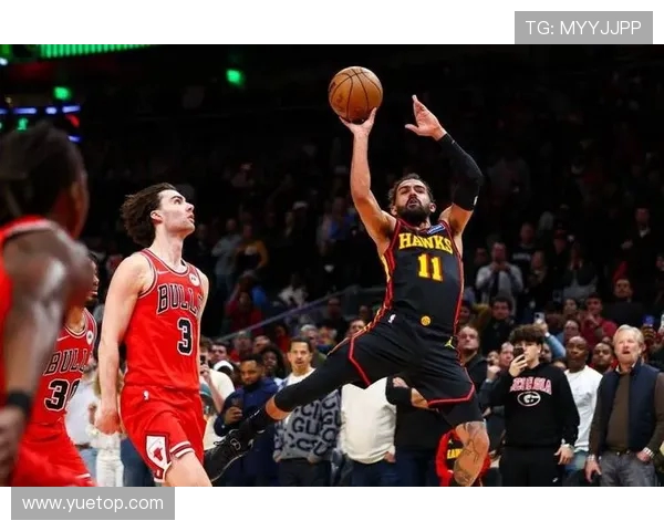 特雷杨引领新时代篮球风潮展现超凡技术与领袖魅力