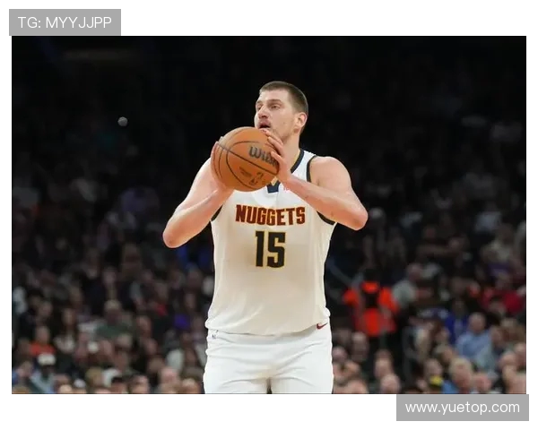 约基奇再创历史三双纪录掘金成功锁定西部第一宝座