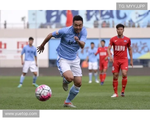 重庆足球队耐力变革引发热议助力球队重回巅峰之路