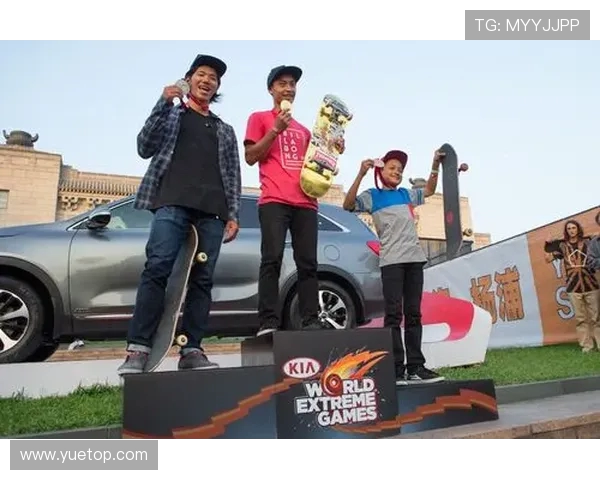 上海滑板队在极限运动世界杯积分榜中以56分稳居第一名