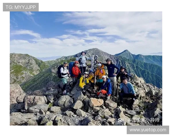 张静独家分享攀岩心得与技巧助你轻松征服高峰挑战自我极限