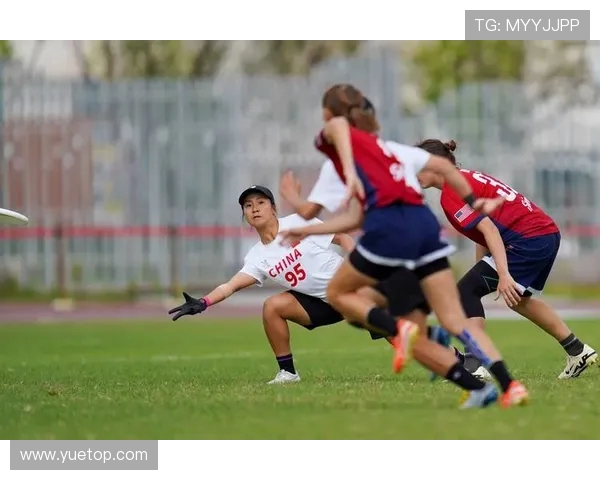 成都飞盘队在世界滑板锦标赛中的精彩节奏与表现分析
